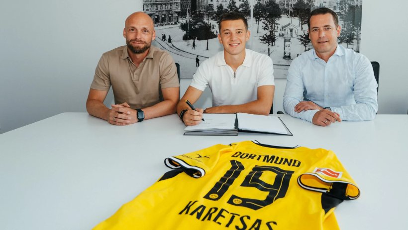 Dortmund ficha al talento griego Karitsas