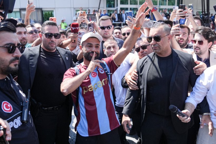 Official: Trabzonspor Announces Mohamed Salah Presentation Date