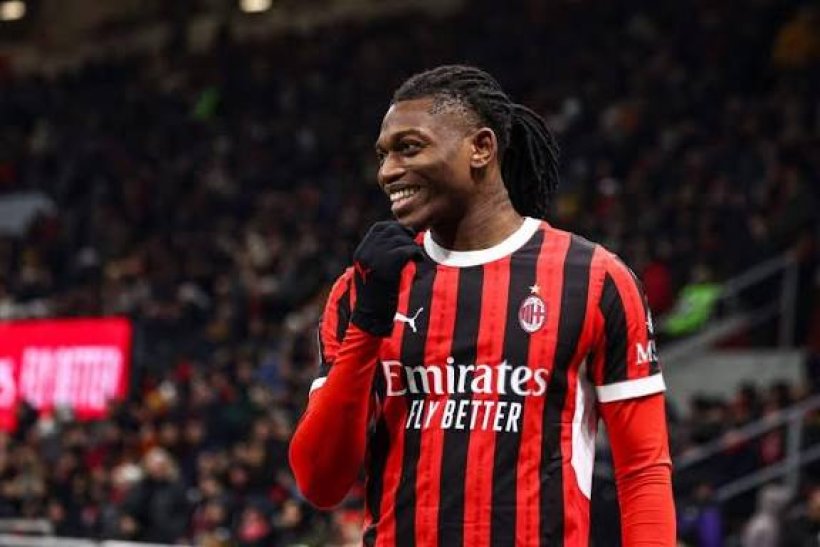 El Milan rechaza la oferta del Galatasaray por Rafael Leão