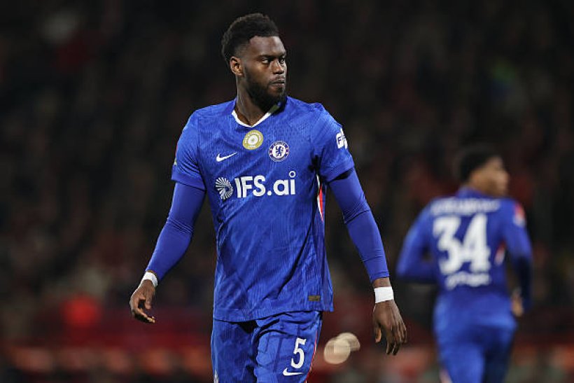 Napoli presiona para cerrar el fichaje de Badashile