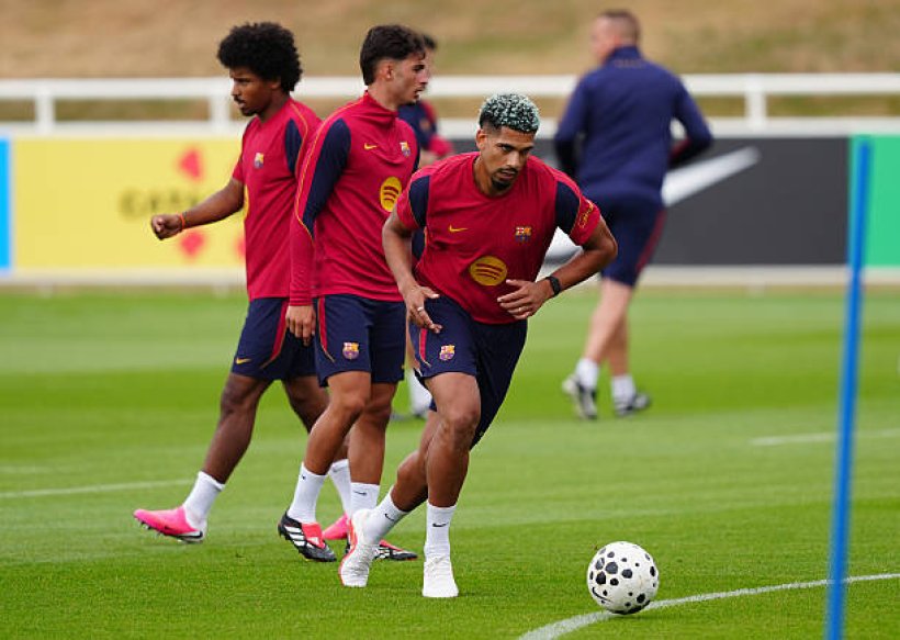 Date de Voyage d'Araujo en Angleterre Avant Son Transfert à Liverpool