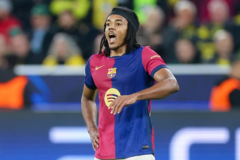 Koundé recibe ofertas de clubes de la Premier League