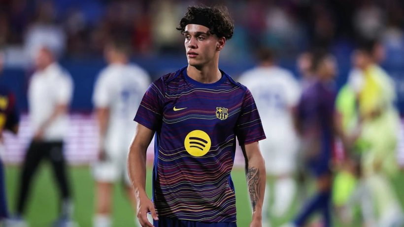Fulham surveille Hector Fort, Barcelone ouvert à son départ