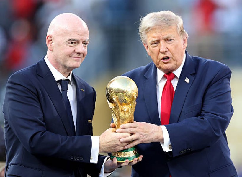 ترامب يدافع عن إنفانتينو: رحيله سيحرم كأس العالم من النجاح والربحية
