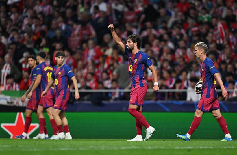 Torres Misses Training as World Champions Return to Barcelona