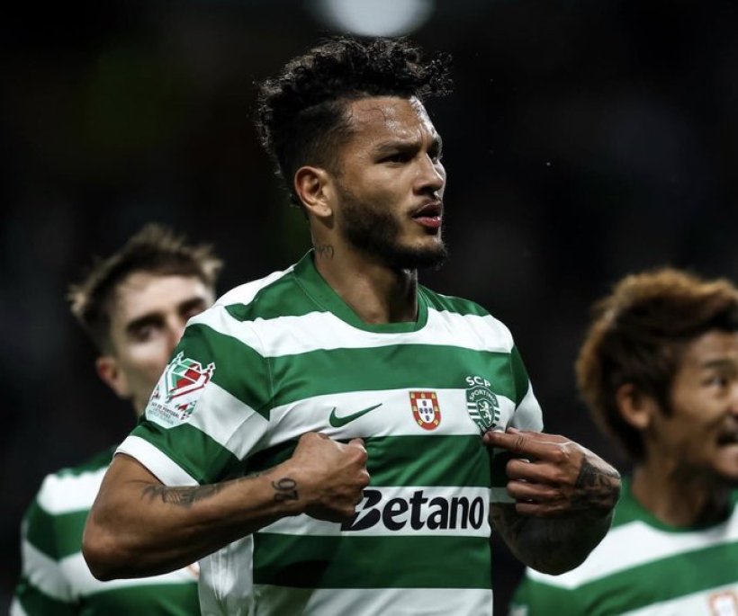 Sporting Lisbon Stands Firm on Luis Suarez, Rejects Sale