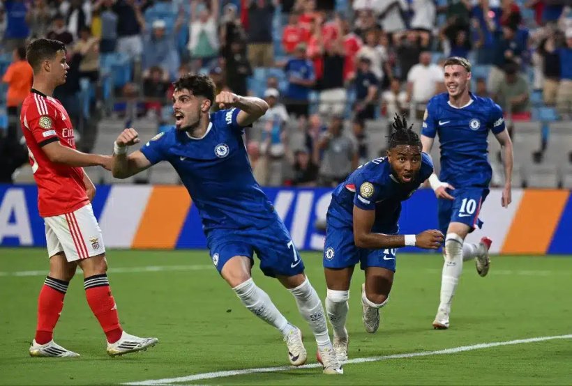 الهلال يتوصل إلى اتفاق مع نيتو نجم تشيلسي
