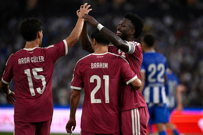 قائمة ريال مدريد لمواجهة شالكه