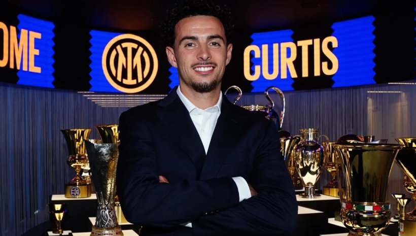 Official: Inter Signs Curtis Jones