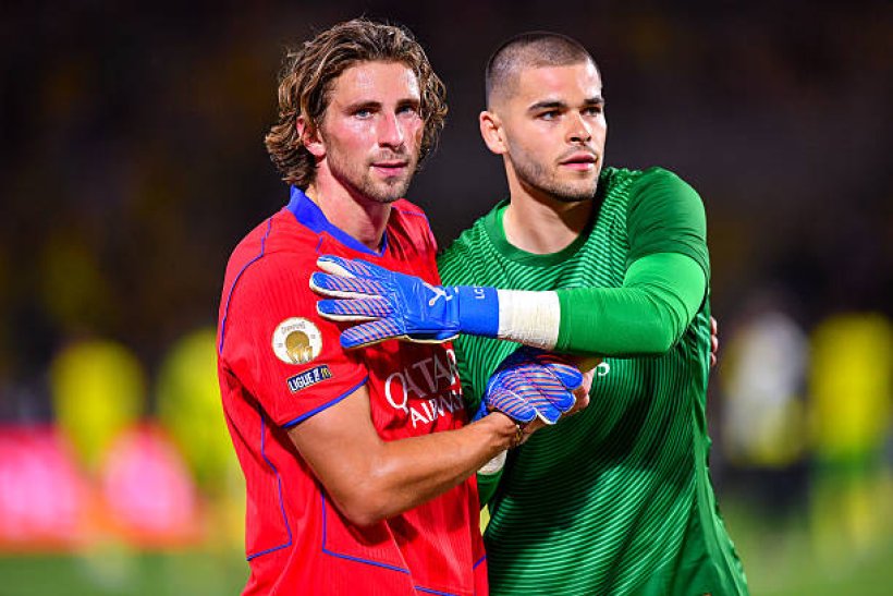 El PSG Confirma su Posición sobre Chevalier y Zbarny