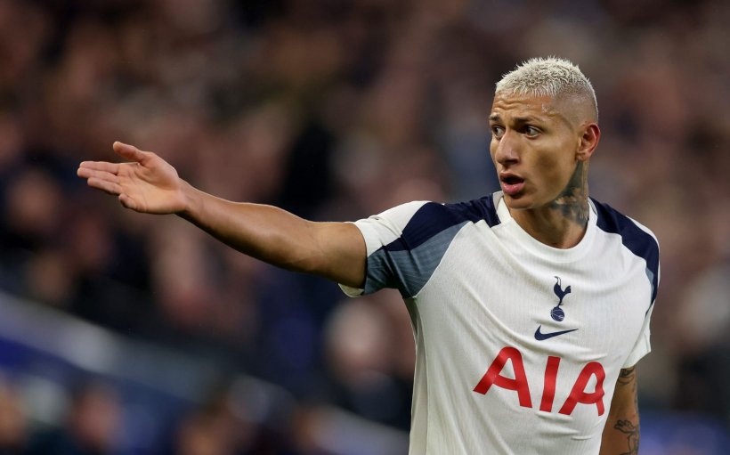 Trabzonspor envisage de recruter Richarlison