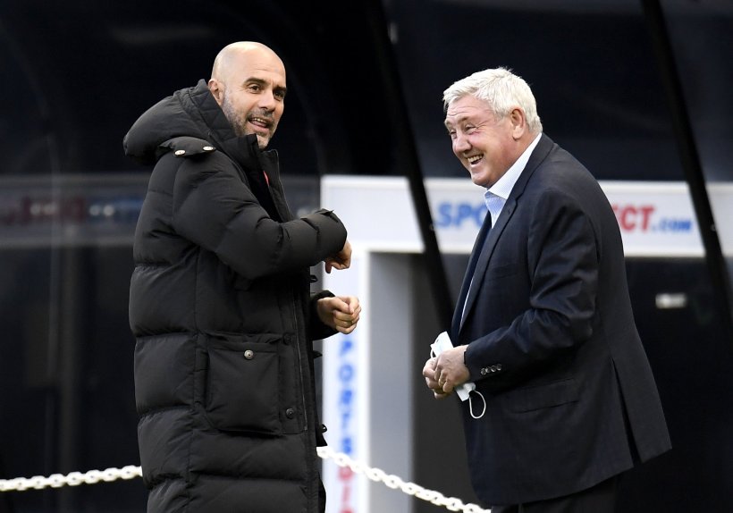 Steve Bruce révèle une conversation intrigante avec Guardiola sur une décision tactique