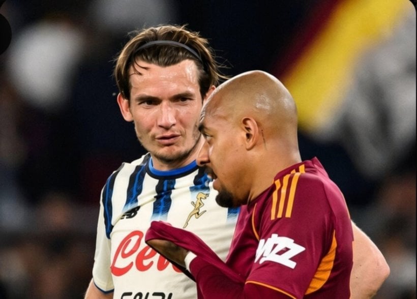 Roma agrees deal for Marten de Roon