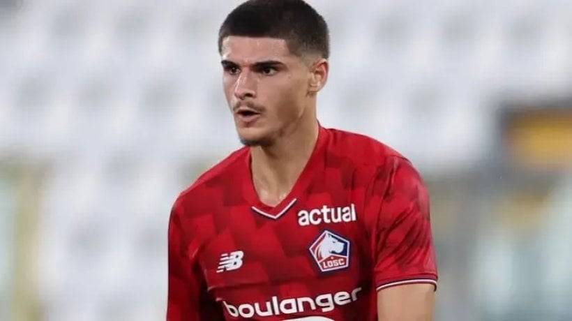 Newcastle complete deal for Matias Fernandez-Pardo