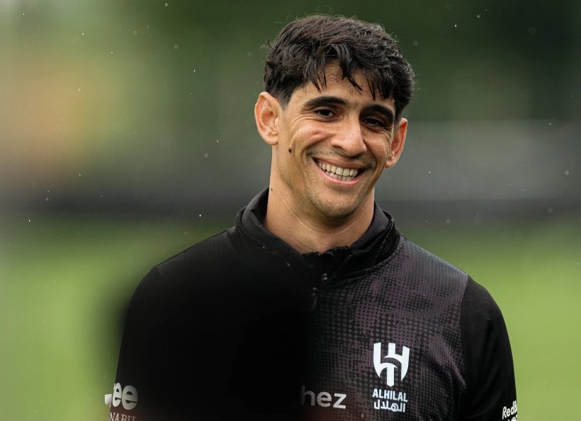 بونو يواصل التألق ويعزز رقمه التاريخي مع الهلال
