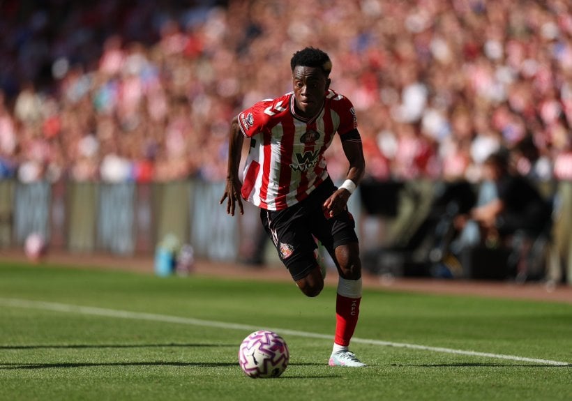 Simon Adingra se une al Ajax en préstamo
