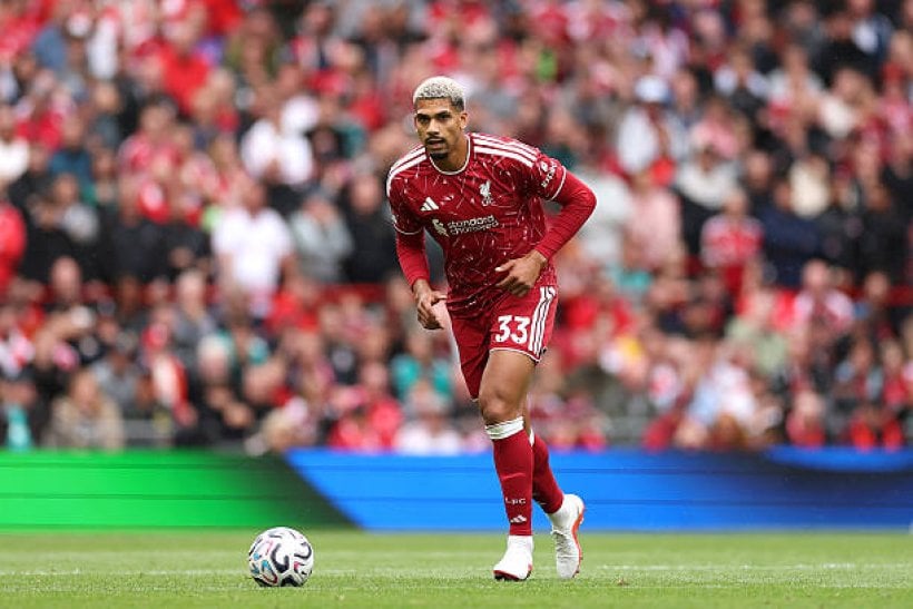 Araujo starts new chapter with Liverpool and aims to regain form