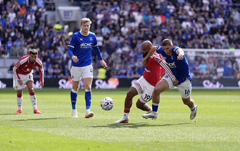 Empate emocionante decide el enfrentamiento entre Manchester United y Everton en la Premier League
