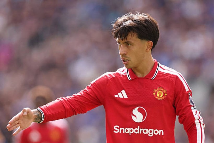 Manchester United sets two conditions for Lisandro Martínez's contract renewal
