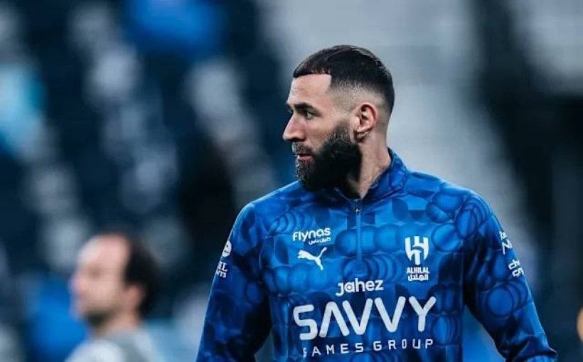 نيوكاسل يترقب موقف بنزيما النهائي من أوروبا