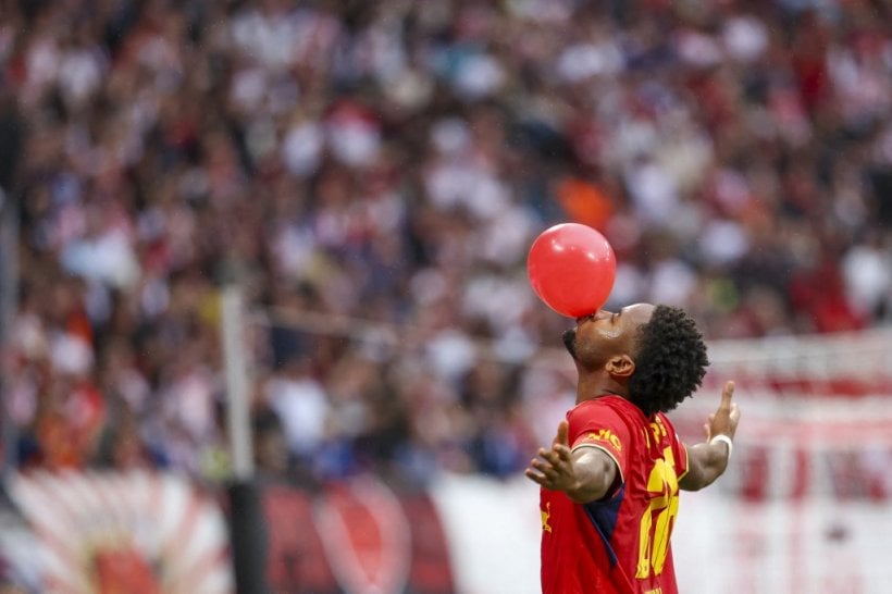 RB Leipzig thrash Hamburg 5-0 and celebrate Nkunku's???