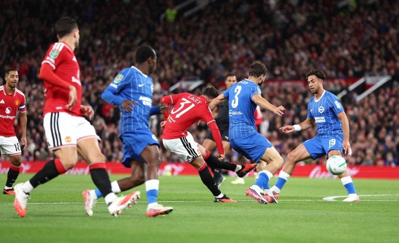 Brighton bat Manchester United et les élimine de la EFL Cup