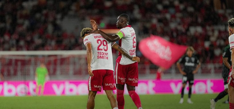 El Mónaco vence al Lens y lidera la Ligue 1