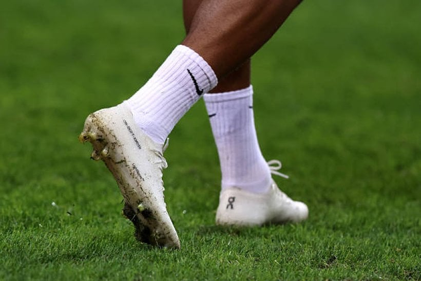 Did Mbappé's new boots cause his injury?