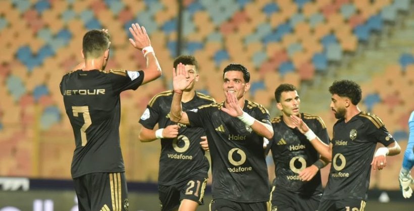 Los jugadores del Al Ahly continúan el entrenamiento grupal