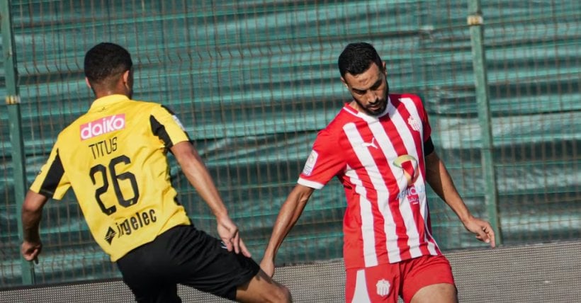 MAS Fes bat Hassania Agadir et prend la tête
