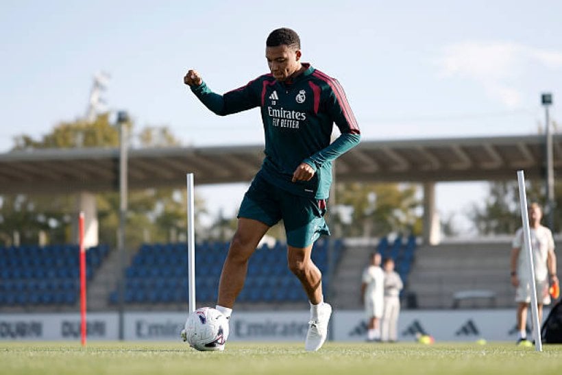 Mbappé aims to regain Real Madrid fans' approval against Villarreal