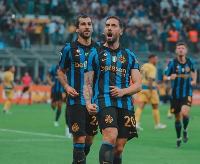 Hakan Çalhanoğlu a penalty machine with Inter