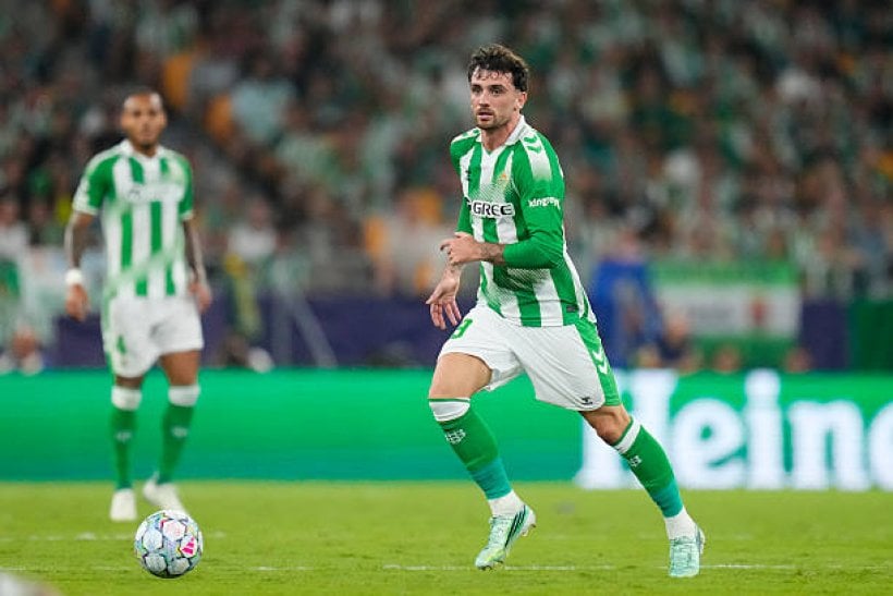 Manchester United monitor Real Betis striker for January signing