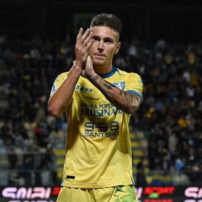 Antonio Raimondo makes history with Frosinone in Serie A