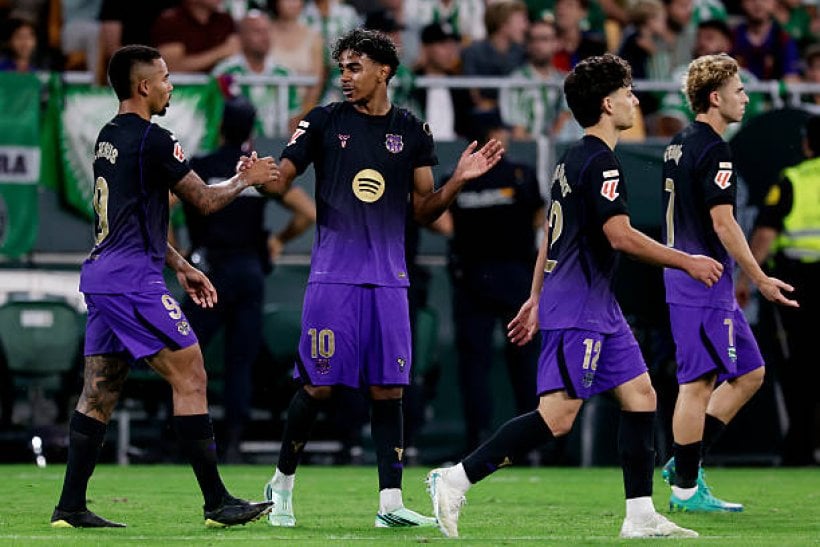 Barcelona squad for UEFA Champions League clash against Paris Saint-Germain