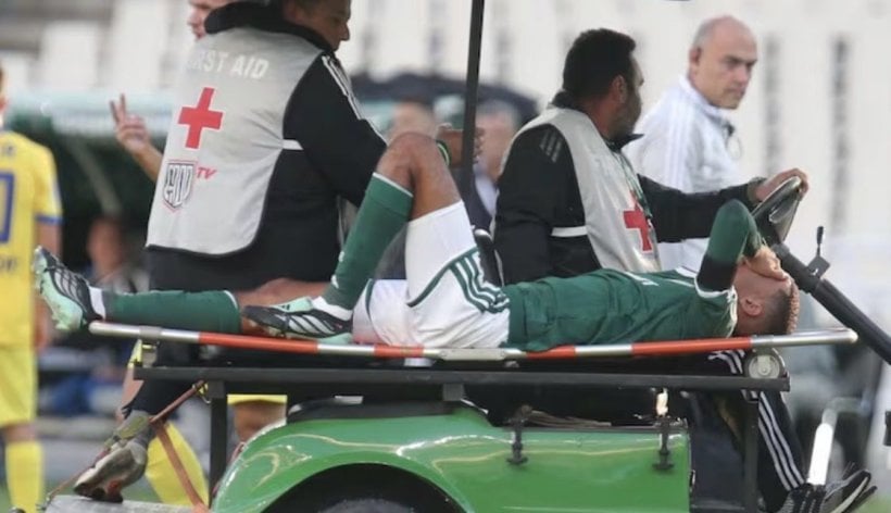 إصابة أوناحي تثير القلق في باناثينايكوس وتهدد جاهزيته لمباراتي النيجر