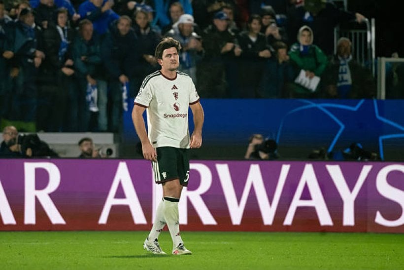 Manchester United plans to extend Maguire's contract