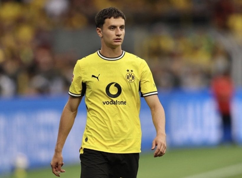 Borussia Dortmund fixe le prix de Regiani face à l'intérêt du Milan AC