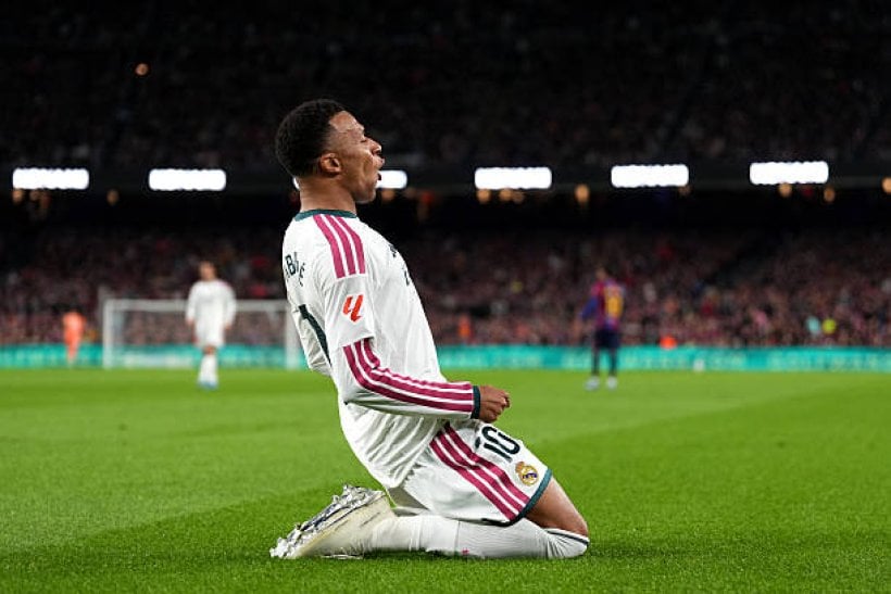 Mbappé continues to shine against Barcelona