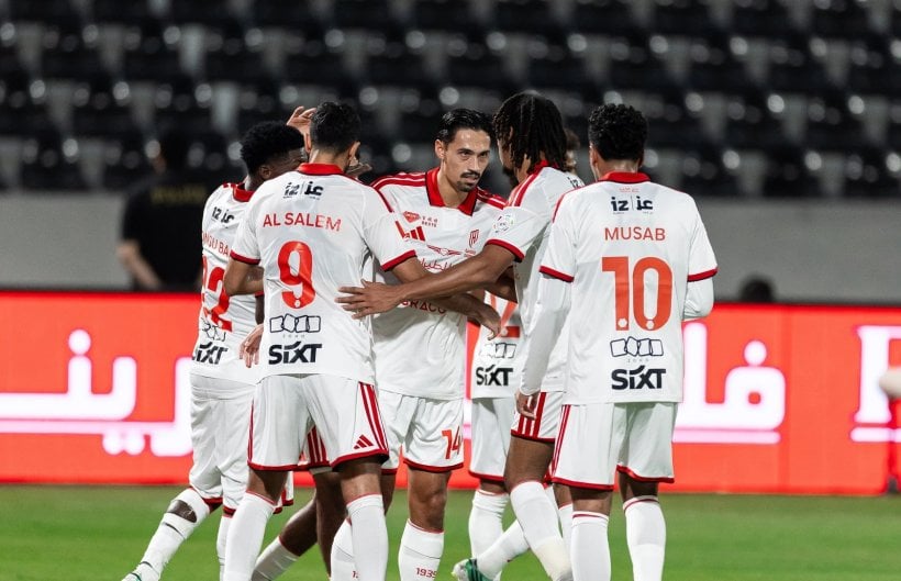 Al Qadsiah prend la tête de la Saudi Pro League avec six buts contre Al Riyadh