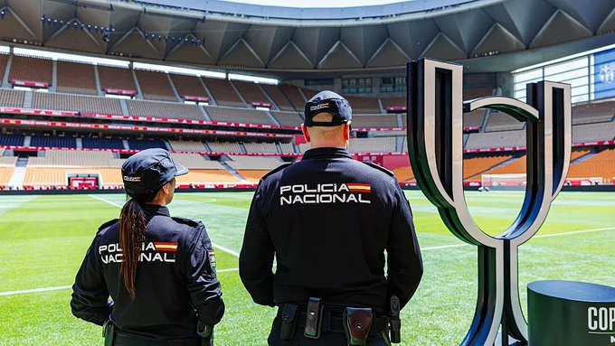 Arrestation d'un supporter de Barcelone avant le Clasico