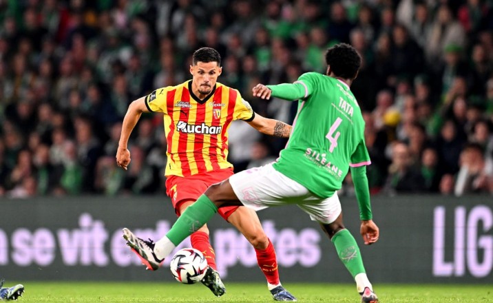 Lance hits Saint-Etienne with a clean double