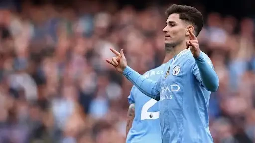 The date when Atletico Madrid will announce the Julian Alvarezo deal