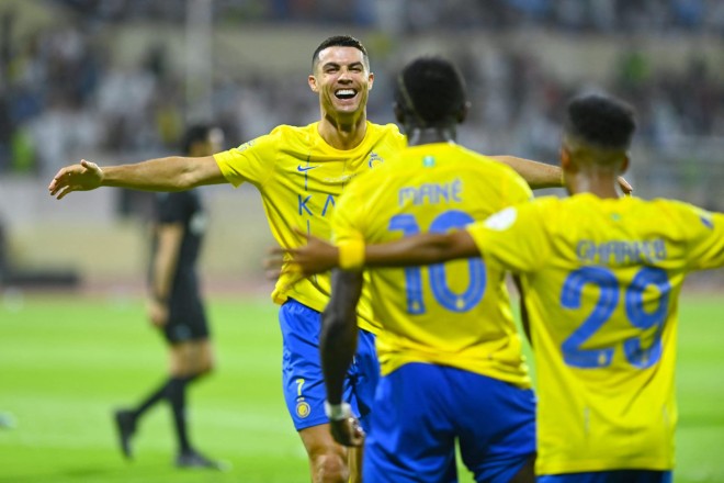 In a football drama, Ronaldo saves victory in the last minutes