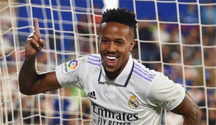 Ancelotti plans to give Militao a new position
