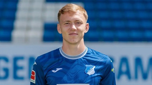 Borussia Dortmund identifies Volkrug's replacement