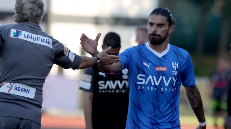 The possibility of the Al Hilal professional being absent from the Al-Taawoun match