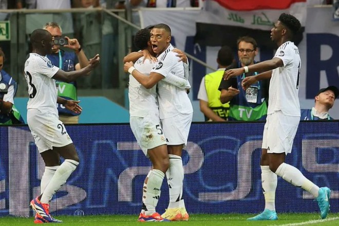 Mbappe achieves his first European title