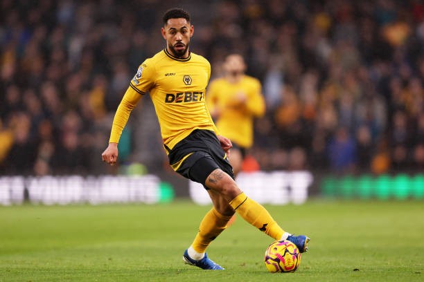 Arsenal races Manchester United to sign Cunha