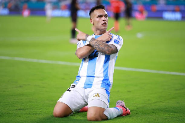 Scaloni reveals Messi's replacement to win the Ballon d'Or